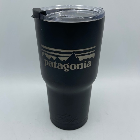 Patagonia / Glacier insulated tumbler W/lid Black 32 Oz
removable click lid - Picture 1 of 6